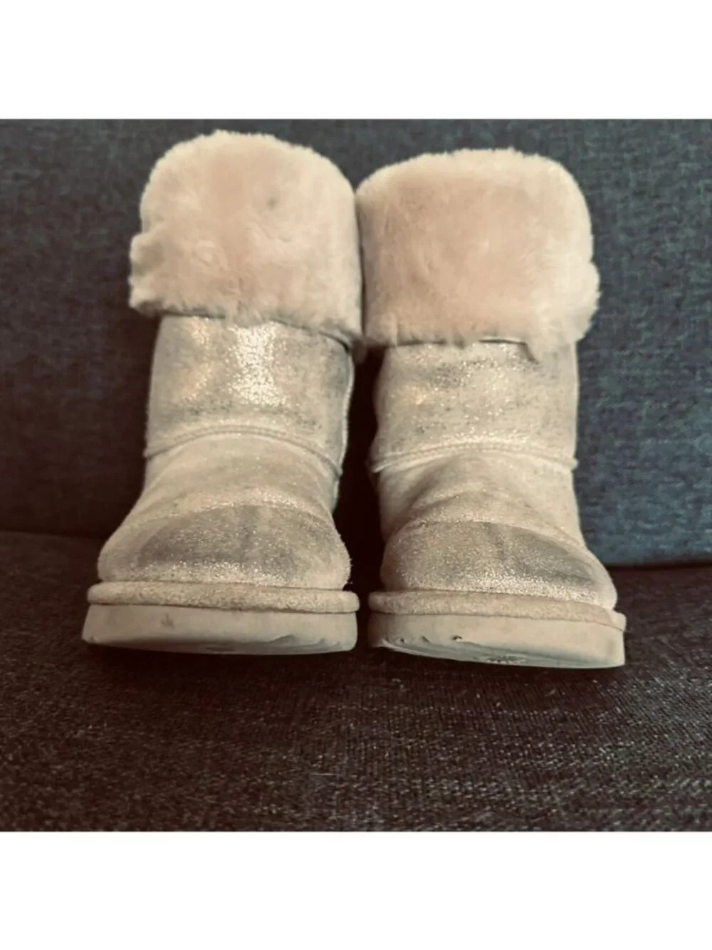 UGG Ramona Classic II Metallic Bow Cuff Short Boots Youth Size 3 Silver Faux Fur